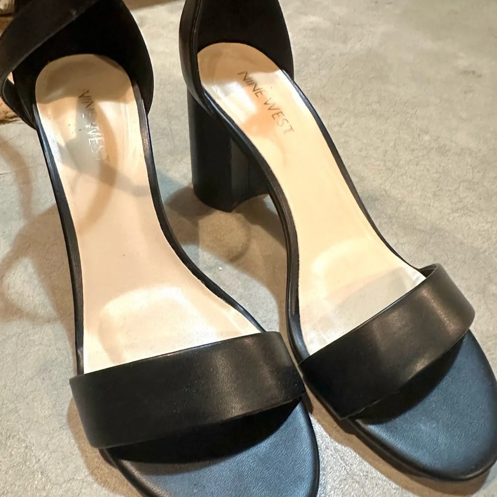 Women’s Black Sandal Heels (Nine West) - Picture 2 of 6